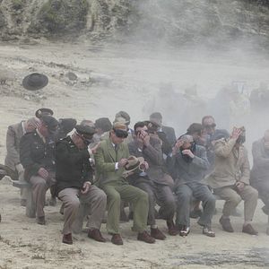 Fotoğraf Hundraåringen som klev ut genom fönstret och försvann