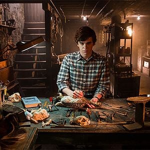 Fotoğraf Freddie Highmore