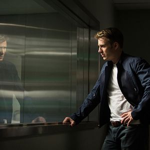 Fotoğraf Kaptan Amerika: Kış Askeri