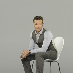 Fotoğraf Seamus Dever