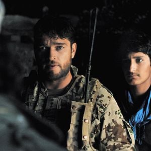 Fotoğraf İki Dünya Arasında