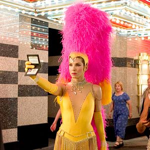 Fotoğraf Güzel Dedektif 2: Silahlı ve Cazibeli