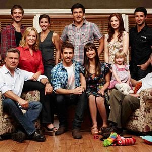 Fotoğraf Packed to the Rafters