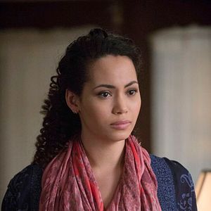 Fotoğraf Madeleine Mantock
