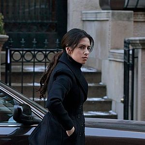 Fotoğraf Sarah Shahi