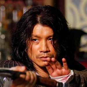 Fotoğraf Dustin Nguyen