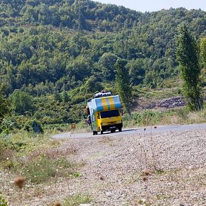 Fotoğraf Sağ Salim 2: Sil Baştan