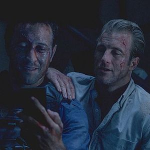 Fotoğraf Alex O'Loughlin