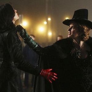 Fotoğraf Rebecca Mader