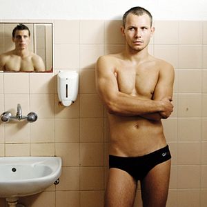 Fotoğraf Dalgalanan Gökdelenler