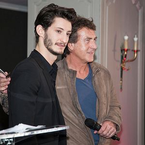 Fotoğraf Pierre Niney