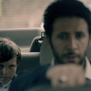 Fotoğraf Gölgedekiler