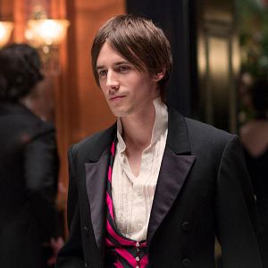 Fotoğraf Reeve Carney