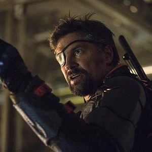 Fotoğraf Manu Bennett