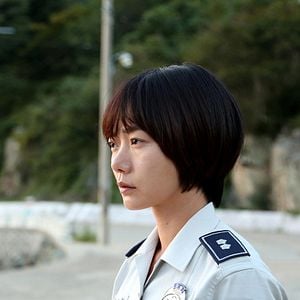 Fotoğraf A Girl at My Door