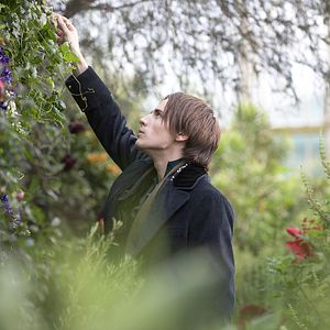 Fotoğraf Reeve Carney