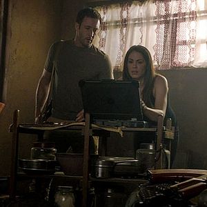 Fotoğraf Alex O'Loughlin