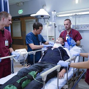 Fotoğraf The Night Shift