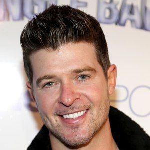 Fotoğraf Robin Thicke