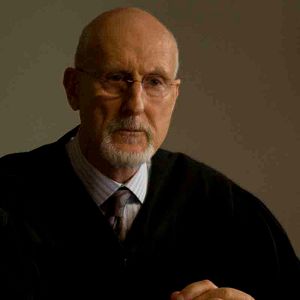 Fotoğraf James Cromwell