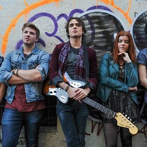 Fotoğraf Eğer Yaşarsam