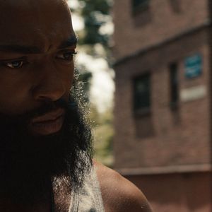 Fotoğraf Adewale Akinnuoye-Agbaje