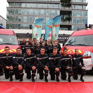 Fotoğraf Uçaklar: Söndür ve Kurtar