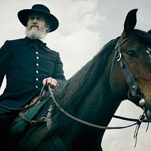 Fotoğraf Hell On Wheels