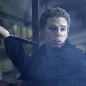 Fotoğraf Iain De Caestecker