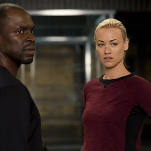 Fotoğraf Yvonne Strahovski