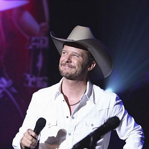 Fotoğraf Will Chase