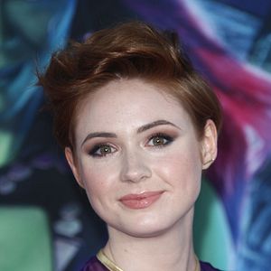 Fotoğraf Karen Gillan