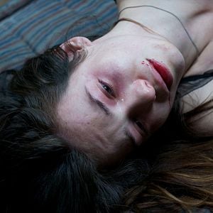 Fotoğraf Mezarına Tüküreceğim 2