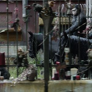 Fotoğraf Maymunlar Cehennemi: Şafak Vakti