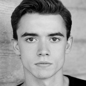 Fotoğraf Jamie Blackley