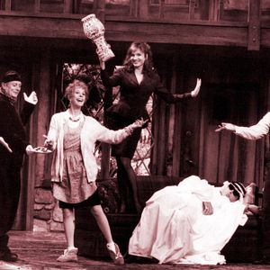 Fotoğraf Noises Off...