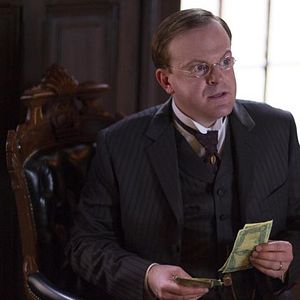 Fotoğraf Jeremy Bobb