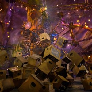 Fotoğraf Kutu Cüceleri: Yaratıklar Aramızda