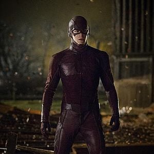 Fotoğraf Grant Gustin