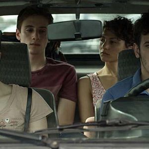 Fotoğraf Dos Disparos