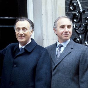 Fotoğraf Yes, Prime Minister (1986)