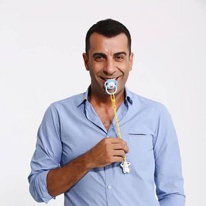 Fotoğraf Bir Erkek Bir Kadın İki Çocuk