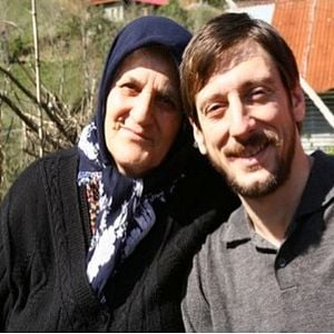 Fotoğraf Yağmur: Kıyamet Çiçeği