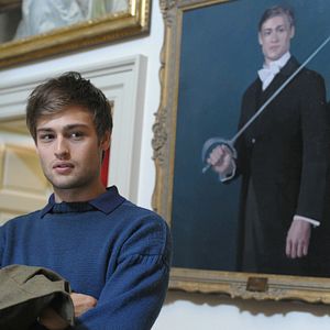 Fotoğraf Douglas Booth