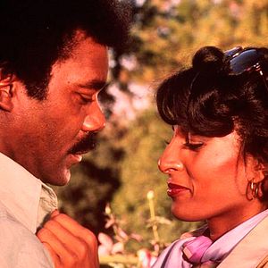 Fotoğraf Friday Foster