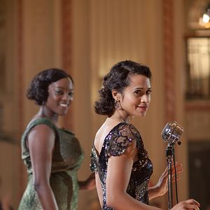 Fotoğraf Angel Coulby