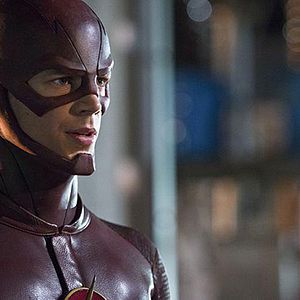 Fotoğraf Grant Gustin