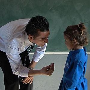 Fotoğraf İki Dil Bir Bavul