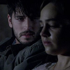 Fotoğraf Mary Mouser