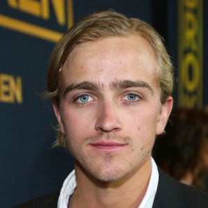 Fotoğraf Louis McIntosh